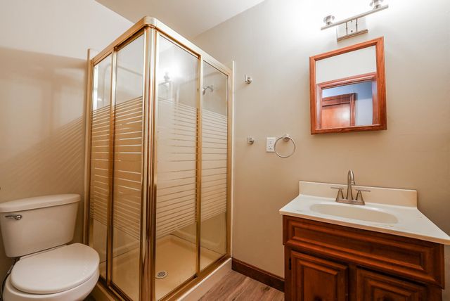 1405 W Edgemoor Dr, El Dorado, KS 67042