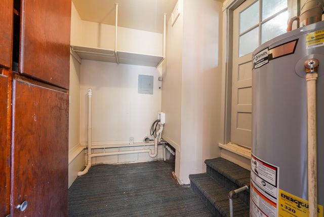 1405 W Edgemoor Dr, El Dorado, KS 67042