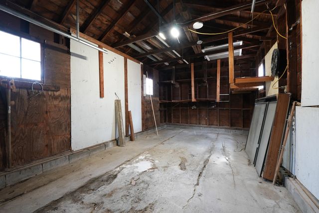 1405 W Edgemoor Dr, El Dorado, KS 67042