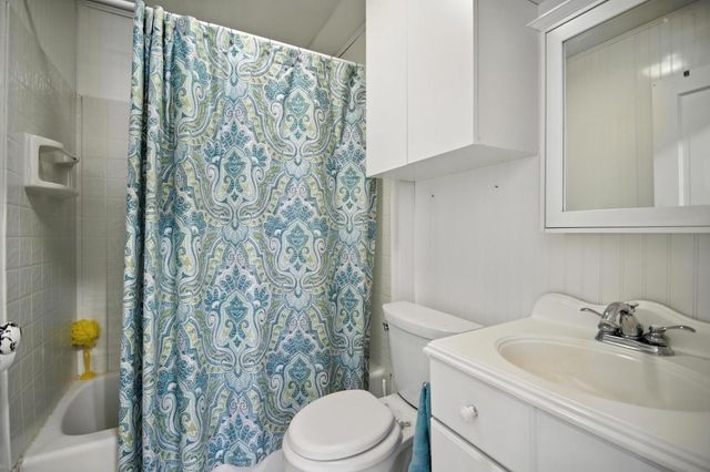 203 E Mckinley Street, Owatonna, MN 55060