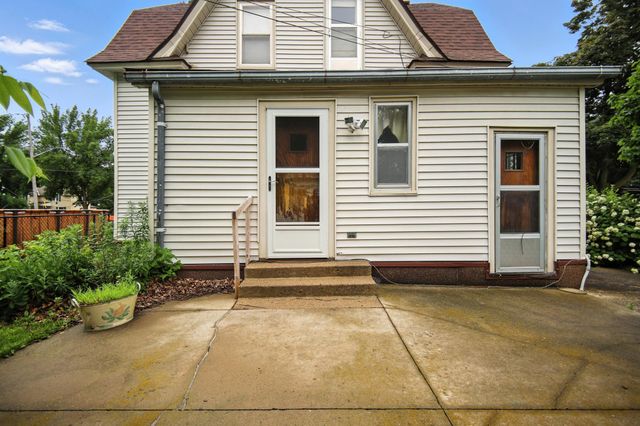 203 E Mckinley Street, Owatonna, MN 55060