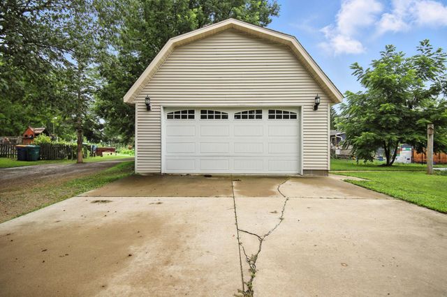 203 E Mckinley Street, Owatonna, MN 55060