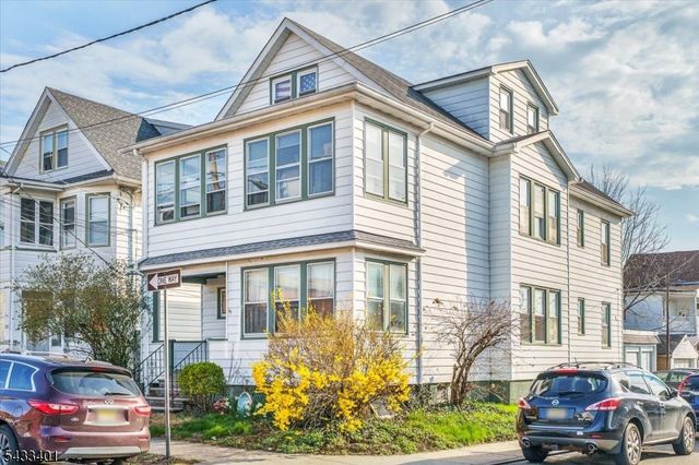 217 Lily St, Paterson City, NJ 07522