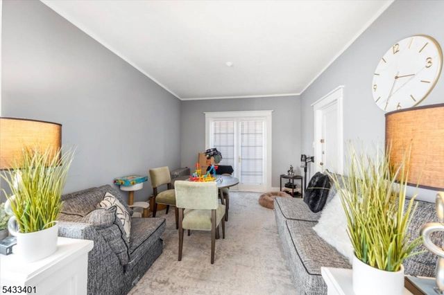 217 Lily St, Paterson City, NJ 07522