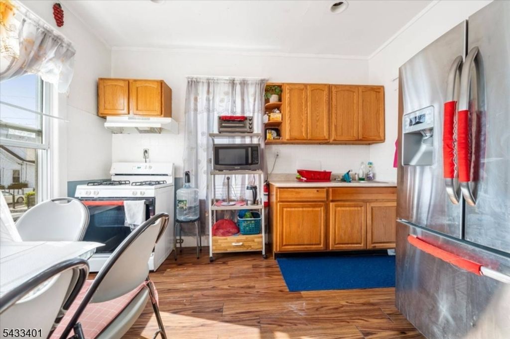 217 Lily St, Paterson City, NJ 07522 — photo 3