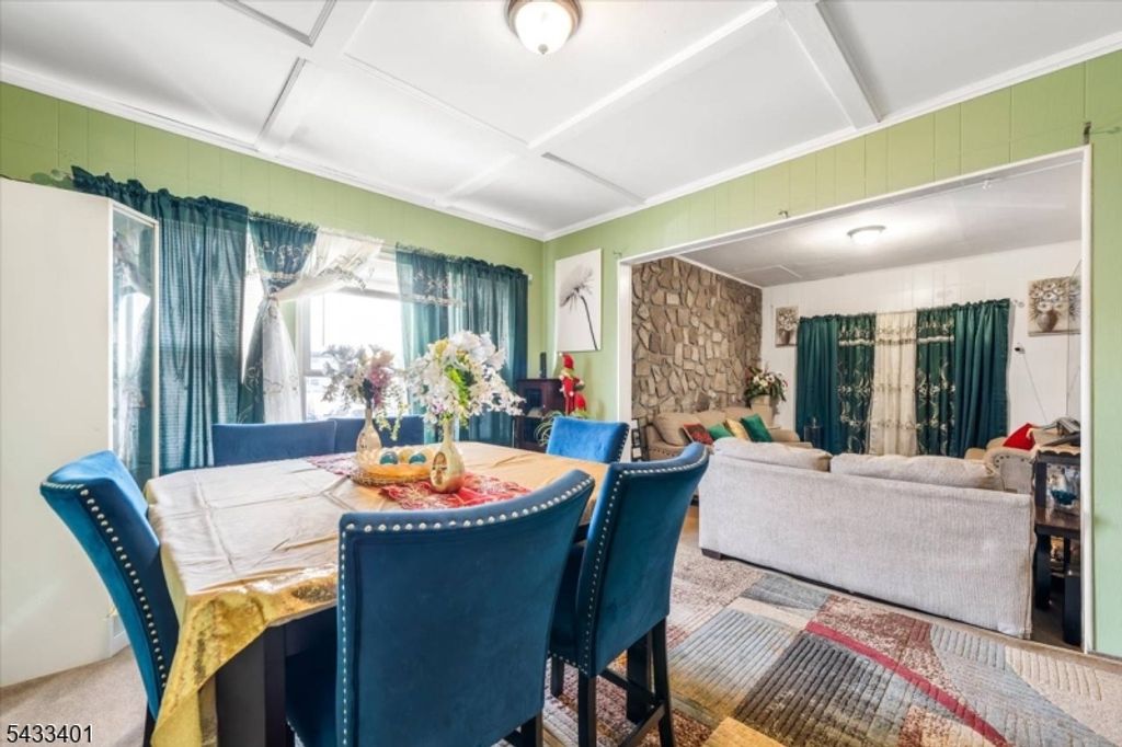 217 Lily St, Paterson City, NJ 07522 — photo 5