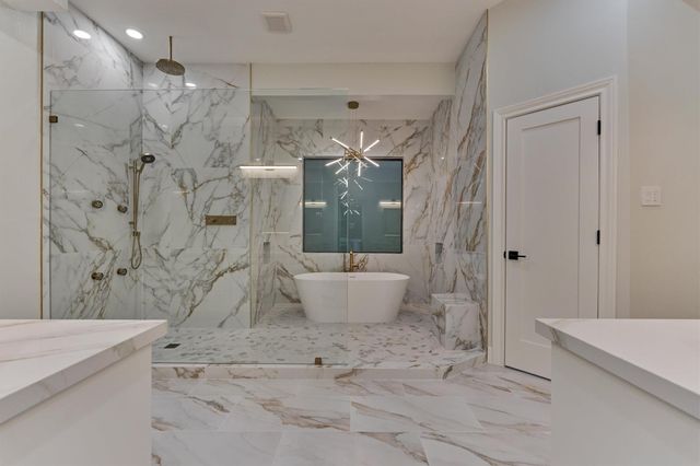 24 Autumn Crescent, The Woodlands, TX 77381