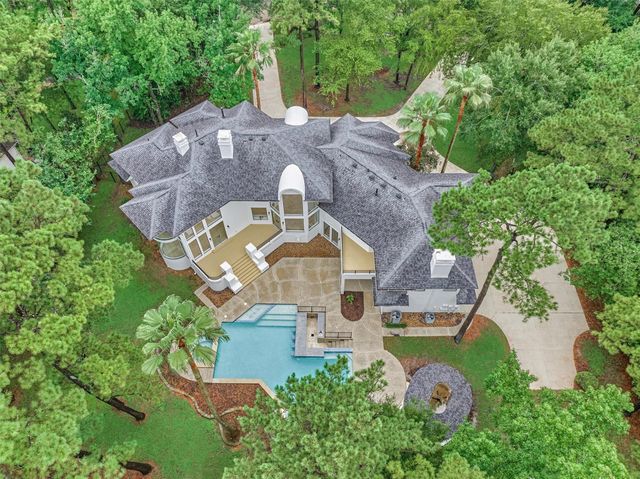 24 Autumn Crescent, The Woodlands, TX 77381
