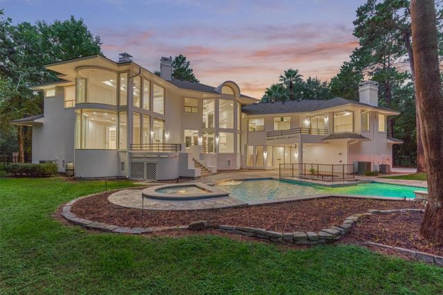 24 Autumn Crescent, The Woodlands, TX 77381