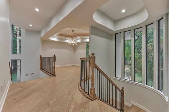 24 Autumn Crescent, The Woodlands, TX 77381
