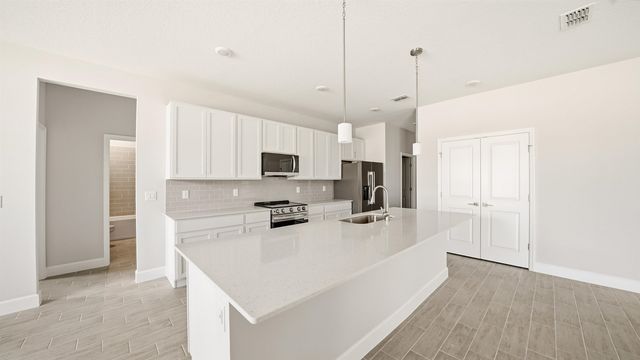 34 Seville Orange Path, Palm Coast, FL 32164