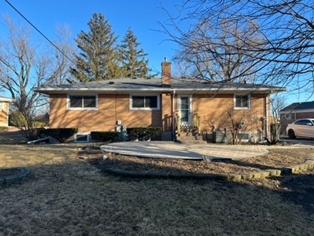 1S526 Nimitz Road, Oakbrook Terrace, IL 60181