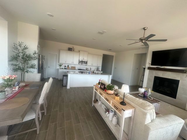 536 Breeds Hill Road, Little Elm, TX 75068