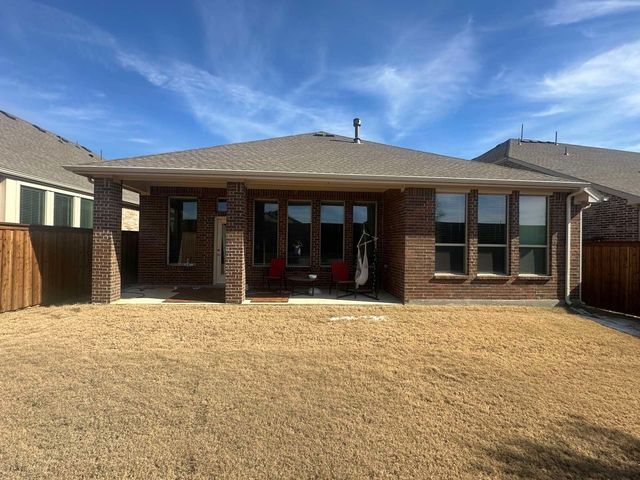 536 Breeds Hill Road, Little Elm, TX 75068