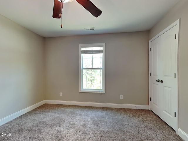 43 Brighton Circle, Lillington, NC 27546