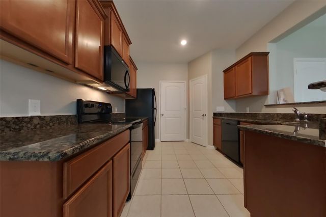 421 Palomino Stand Drive, Tomball, TX 77568