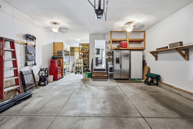 2660 Bullis Drive, Marion, IA 52302