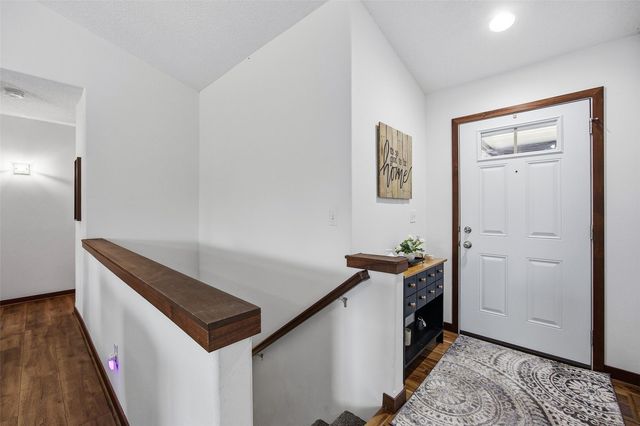 2660 Bullis Drive, Marion, IA 52302