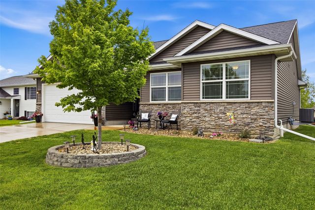 2660 Bullis Drive, Marion, IA 52302