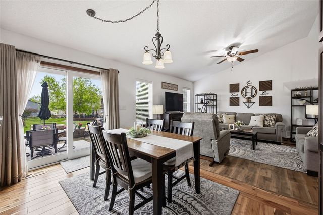 2660 Bullis Drive, Marion, IA 52302