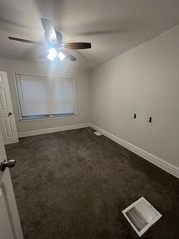 3513 Park Avenue 2, Brookfield, IL 60513
