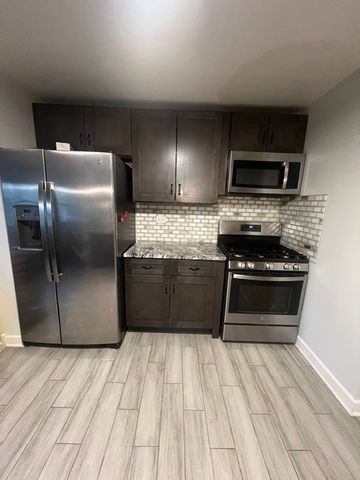 3513 Park Avenue 2, Brookfield, IL 60513