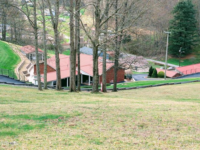 218 Northeast 7th Street, Norton, VA 24273