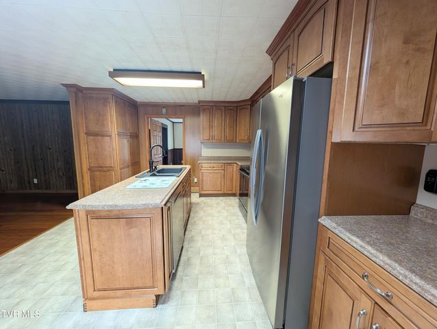 218 Northeast 7th Street, Norton, VA 24273