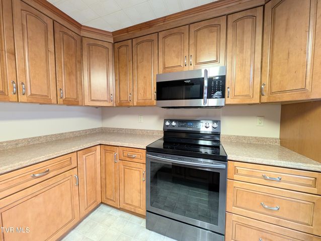 218 Northeast 7th Street, Norton, VA 24273