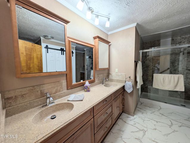 218 Northeast 7th Street, Norton, VA 24273