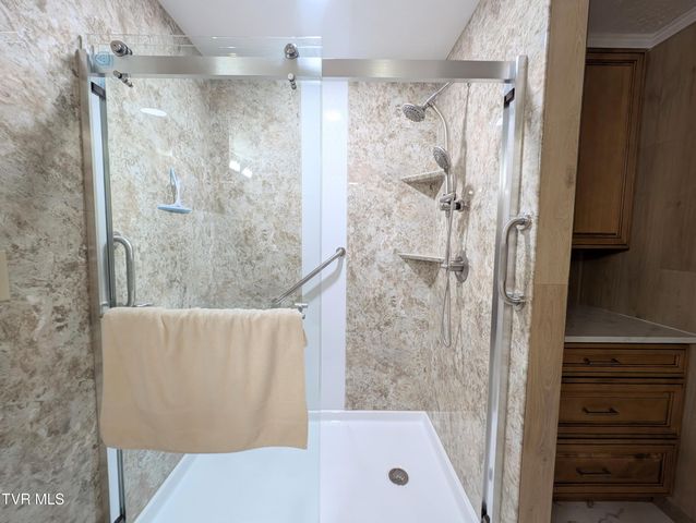218 Northeast 7th Street, Norton, VA 24273