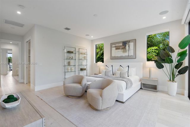 907 Witherspoon Ln, Delray Beach, FL 33483