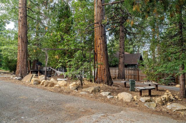 54105 S Circle Drive, Idyllwild, CA 92549