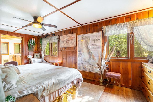 54105 S Circle Drive, Idyllwild, CA 92549