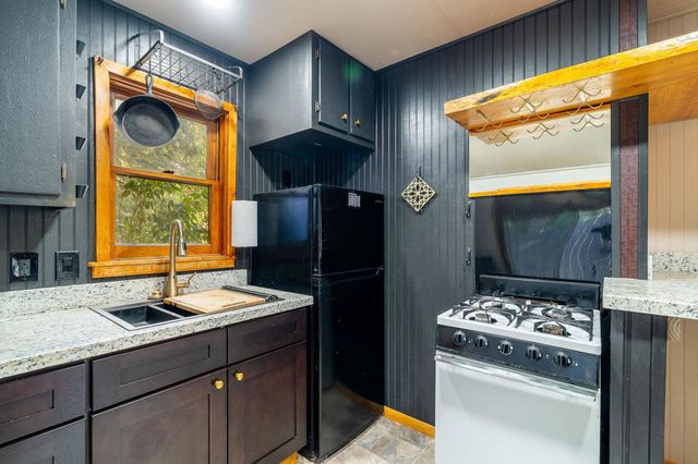 54105 S Circle Drive, Idyllwild, CA 92549