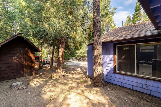 54105 S Circle Drive, Idyllwild, CA 92549