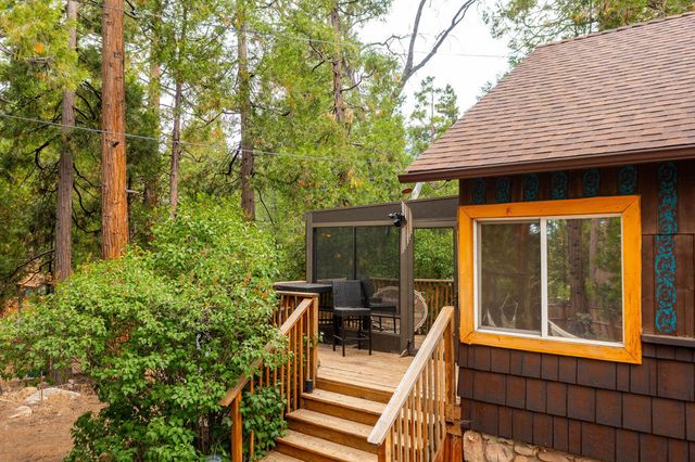 54105 S Circle Drive, Idyllwild, CA 92549