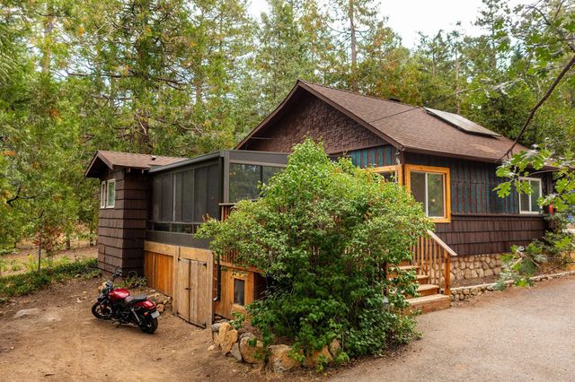 54105 S Circle Drive, Idyllwild, CA 92549