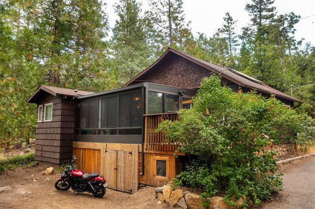 54105 S Circle Drive, Idyllwild, CA 92549