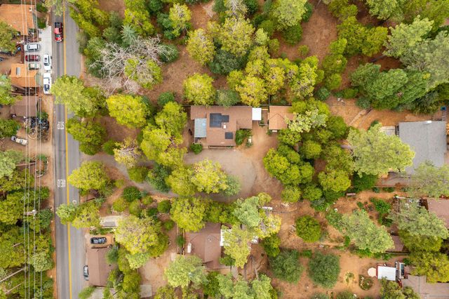 54105 S Circle Drive, Idyllwild, CA 92549