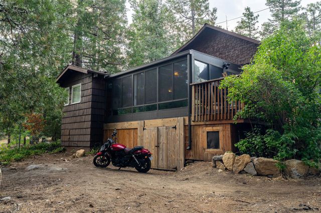 54105 S Circle Drive, Idyllwild, CA 92549