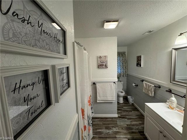 215 Freeman Street, Dobson, NC 27017