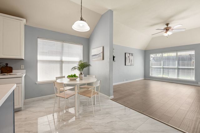 3013 Peppercorn Drive, Euless, TX 76039