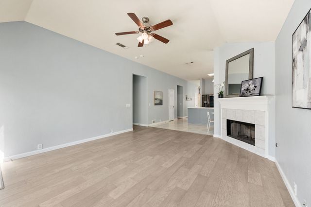 3013 Peppercorn Drive, Euless, TX 76039