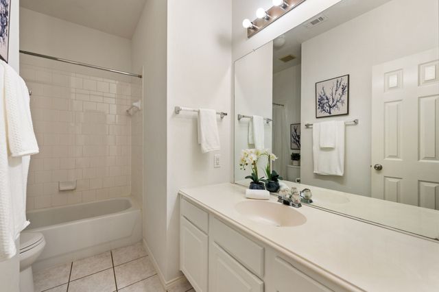 3013 Peppercorn Drive, Euless, TX 76039