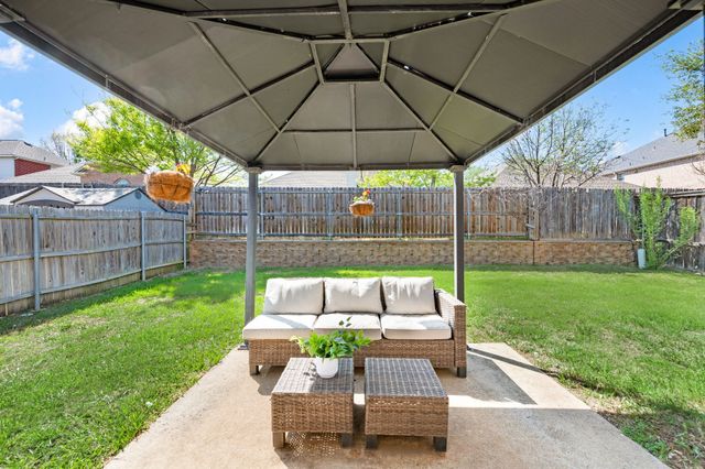 3013 Peppercorn Drive, Euless, TX 76039