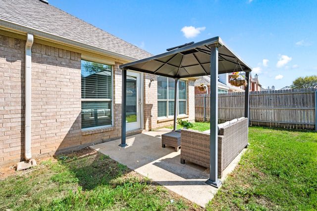 3013 Peppercorn Drive, Euless, TX 76039