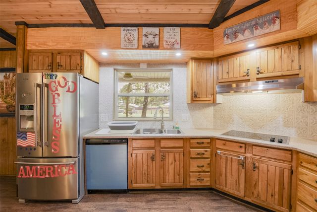 182 Indian Gap Road, Mabank, TX 75156
