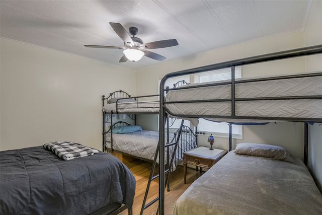 182 Indian Gap Road, Mabank, TX 75156