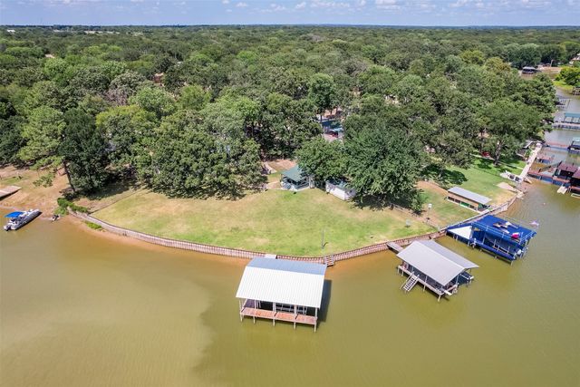 182 Indian Gap Road, Mabank, TX 75156